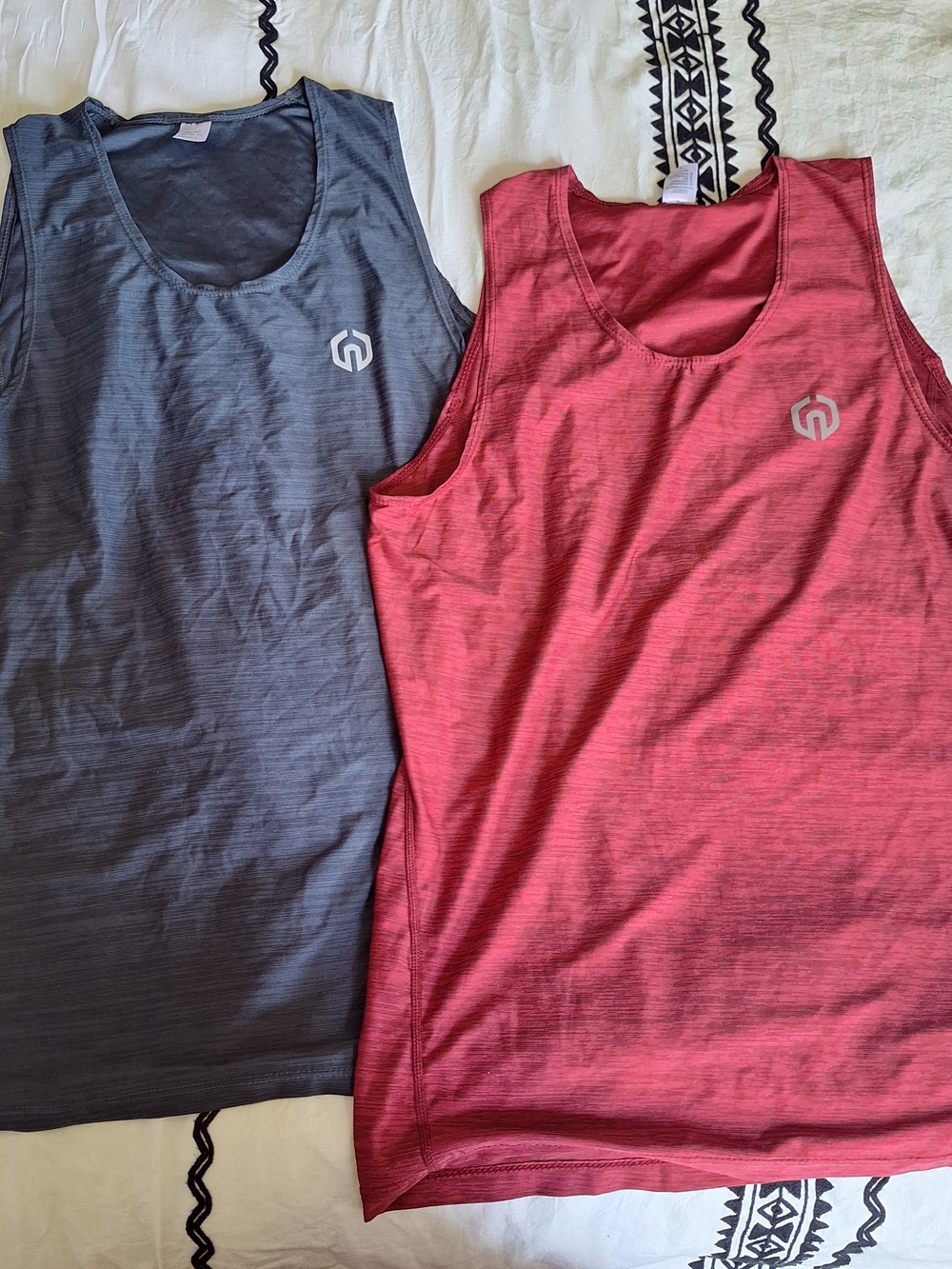 Athletic Sleeveless Tank Top Red A D Grey Size L
